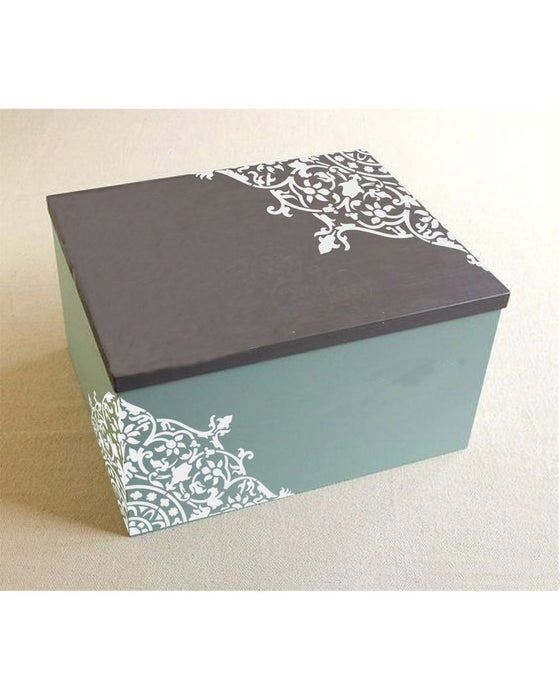 flourish corner stencil inspiration for box making